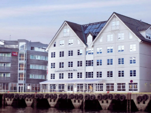 Home Hotel With