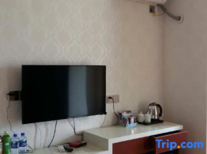 Tianfu Hotel (Yichun Lindu Wood Sculpture Park)