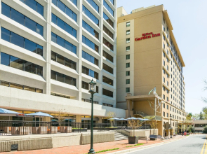 Hilton Garden Inn Bethesda Downtown