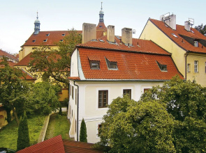 Teytz Apartments