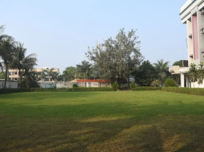 Utkarsh Hotel by OYO Rooms