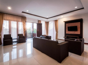 Surya Kencana Seaside Hotel