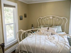The Urstad House B&B