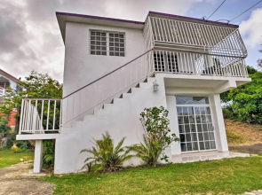 Hilltop Luquillo Home - 5 Mi to El Yunque Frst