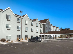 Country Inn & Suites Watertown