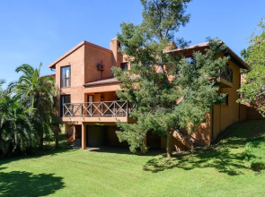 San Lameer Villa Rentals 10301