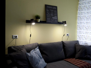 Диван и Чемодан на ул. Серафимовича, 1/4