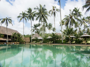 High Season Pool Villa & Spa