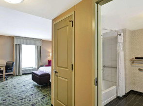 Hampton Inn & Suites Raleigh/Crabtree Valley