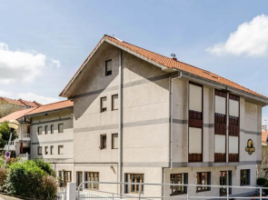 Hotel Surfances