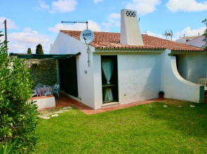 Villa Jacaranda - 550m from the beach - Free WIFI - By Bedzy