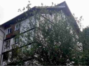 Extremely Quiet and Relaxing Apartment at the 4th Floor - No Elevator