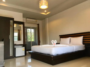 Baan Ing Daan Hotel