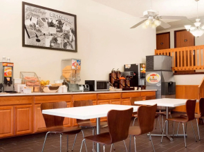 Americas Best Value Inn Pittsburg