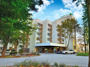 Green Hill Hotel