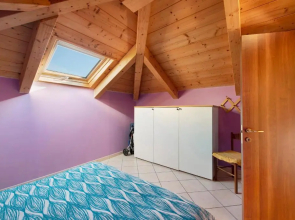 Trilocale in villa Apt 5