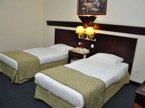 Claridge Hotel