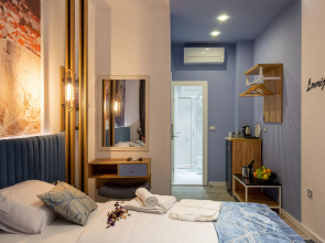 Apartments and rooms Naida
