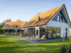 Luxury Villa With Sauna Near the Beach