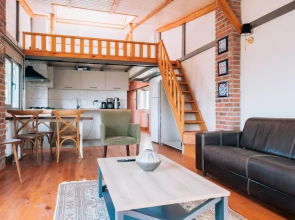 Stunning Sea View Loft 5 min to Park in Kuzguncuk