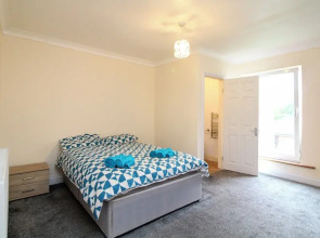 Darwin road guest house room 5