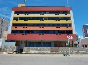 ESBAR0100 - Apartamento Artístico no Farol Barra Flat por Beehost