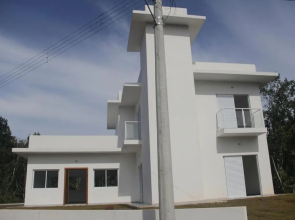 Bertioga, Praia Guaratuba, Costa do Sol - Ampla casa, nova, 4 suítes c/piscina
