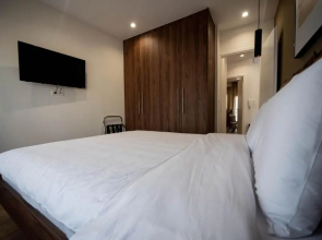 Downtown Luxury Apartments 34