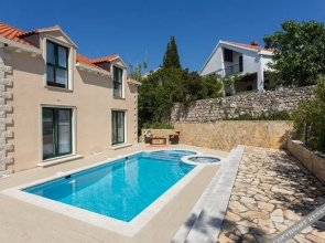 Apartment Villa Avoca