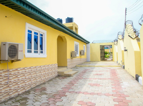 K-Yellow Hotel & Resort