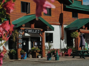 Bell 2 Lodge