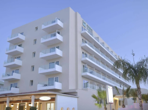 Sunrise Gardens Aparthotel