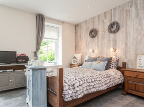 Quaint Apartment in Egmond aan den Hoef near Sea