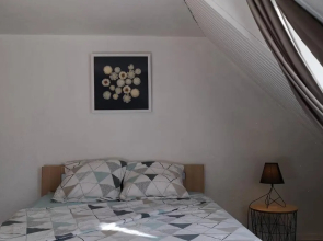 Duplex au centre ville, dans cour intérieure calme