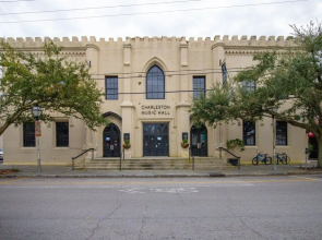 563 King Signature Apartments