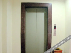 Xinbo Business Hotel