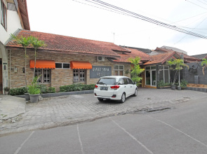 RedDoorz near Pojok Beteng Prawirotaman