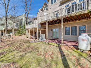 Community Perks & Deck: Lake Harmony Townhome!