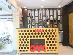 Oyo 29852 Hotel Golden View