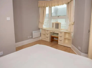 The Hilton Flat 1