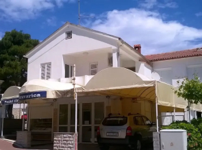 Top Spot Guesthouse - Adults Only