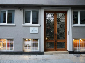 D'Door Hotel