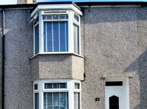 Lligwy House - Charming 3-bed House in Holyhead