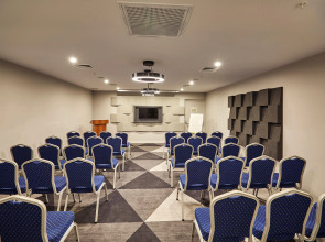 Holiday Inn Express Istanbul - Atakoy Metro by IHG