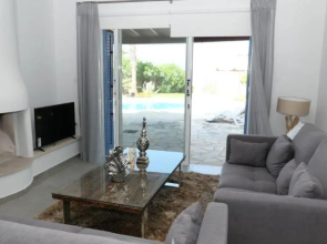 Resitour - Apollo Beach Villa 37