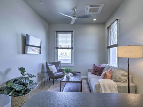 San Marcos Apartment w/ Off-street Parking!