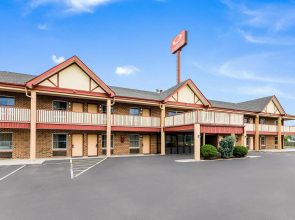 Econo Lodge Glade Springs I-81