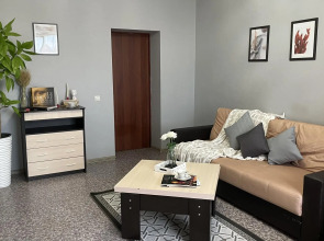 Yousinn (Юсинн) на улице Добролюбова