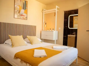 Arthur Residency - Luxury Apartement