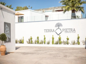 Terra Pietra Luxury Villas & Suites